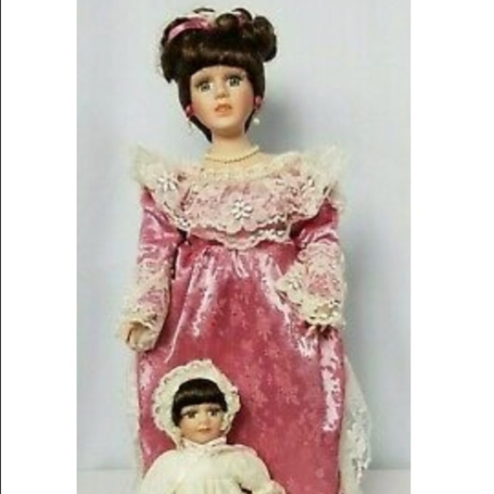 Heritage signature collection Rose with baby porcelain dolls